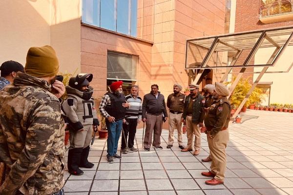 threat to blow up chief minister bhagwant mann with a bomb