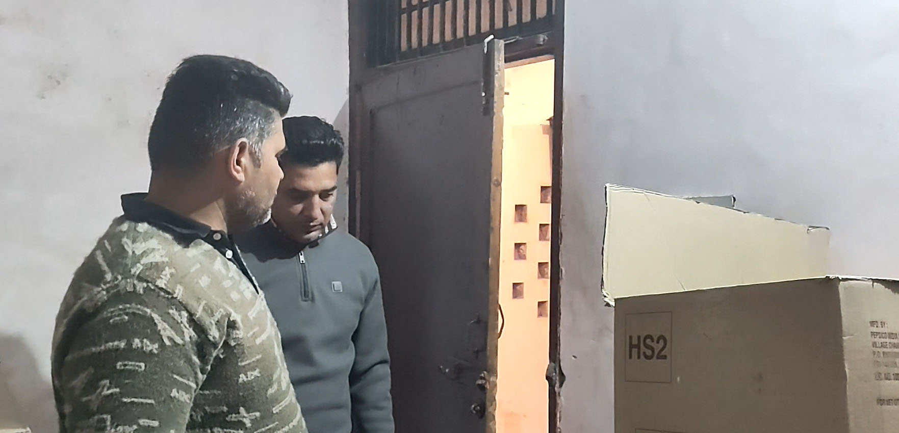 ਚੋਰਾਂ ਦੇ ਹੌਸਲੇ ਬੁਲੰਦ, ਪੁਲਸ ਚੌਕੀ ਤੋਂ 500 ਮੀਟਰ ਦੂਰ ਕਰਿਆਨਾ ਸਟੋਰ ‘ਚ ਕੀਤੀ ਚੋਰੀ