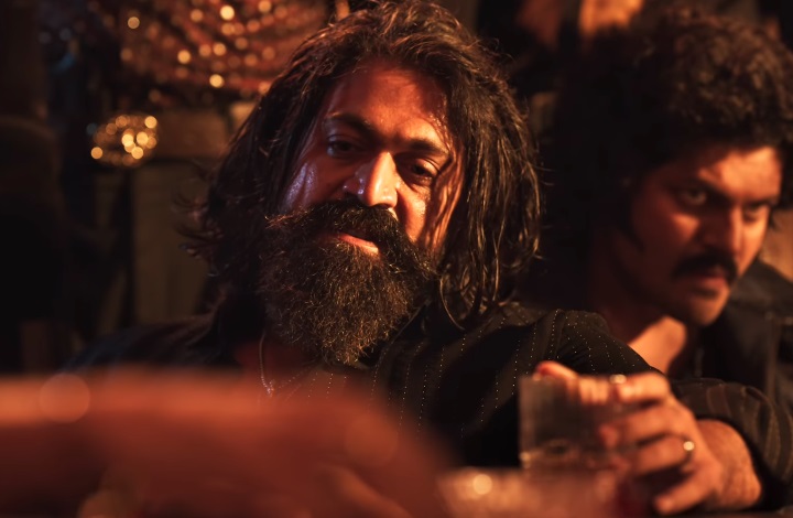 ਰੌਕਿੰਗ ਸਟਾਰ ਯਸ਼ ਦੀ ਫ਼ਿਲਮ ''ਟੌਕਸਿਕ'' ਦਾ ਧਮਾਕੇਦਾਰ ਟੀਜ਼ਰ ਰਿਲੀਜ਼