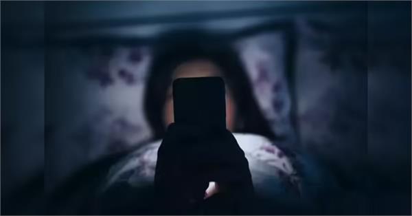 the habit of staying up late at night is dangerous for the heart