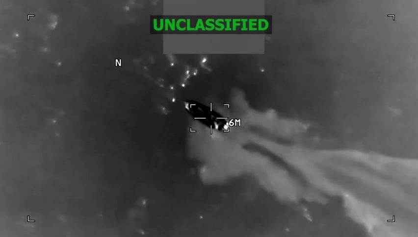 ਸਮੁੰਦਰ ਵਿਚਾਲੇ ਅਮਰੀਕਾ ਦਾ ਇਕ ਹੋਰ ਹਮਲਾ ! ਫ਼ੌਜ ਨੇ ਉਡਾ''ਤੀ ਕਿਸ਼ਤੀ, 3 ਲੋਕਾਂ ਦੀ ਮੌਤ