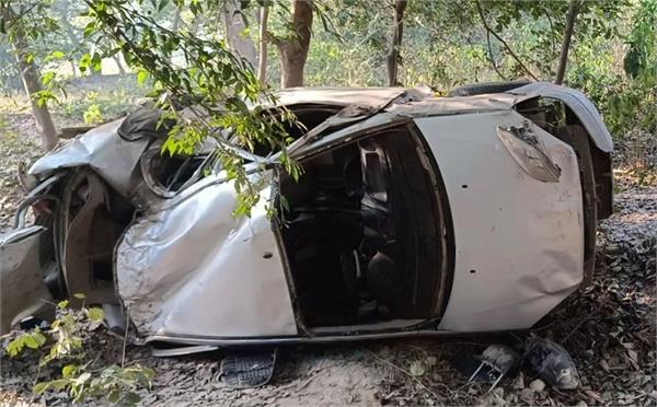 road accident  raebareli  speeding