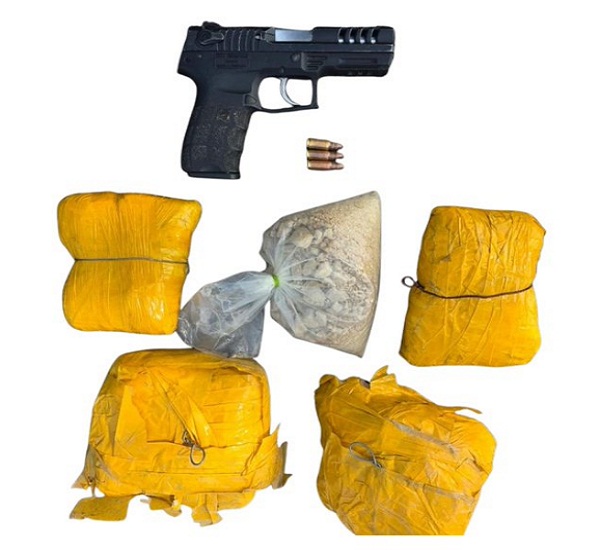 ਫ਼ਰੀਦਕੋਟ ''ਚ ਨਸ਼ਾ ਤਸਕਰੀ ਦੇ ਵੱਡੇ ਨੈੱਟਵਰਕ ਦਾ ਪਰਦਾਫਾਸ਼, ਬਰਖ਼ਾਸਤ ਪੁਲਸ ਵਾਲੇ ਸਣੇ 6 ਗ੍ਰਿਫ਼ਤਾਰ