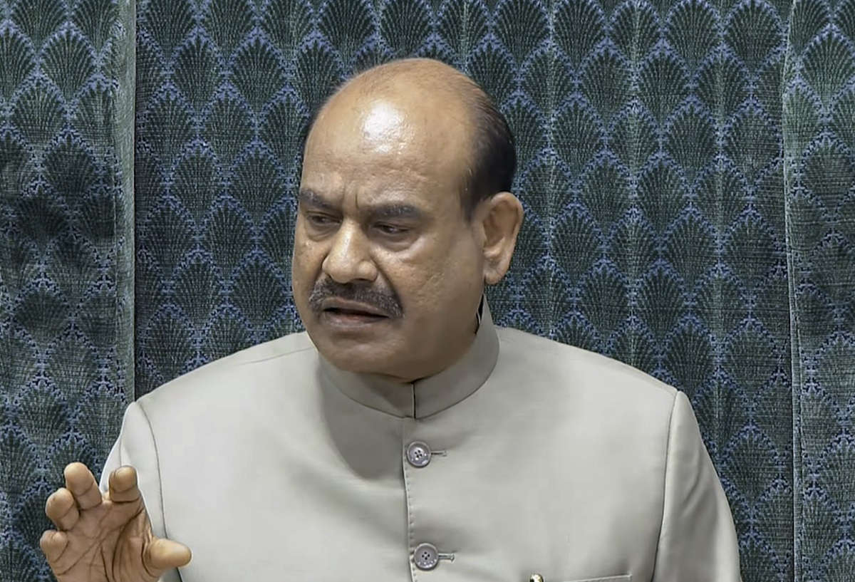 ਲੋਕ ਸਭਾ ''ਚ PM ਮੋਦੀ ਦੇ ਜਵਾਬ ਦੇ ਬਿਨਾਂ ਰਾਸ਼ਟਰਪਤੀ ਦੇ ਭਾਸ਼ਣ ''ਤੇ ਧੰਨਵਾਦ ਪ੍ਰਸਤਾਵ ਪਾਸ