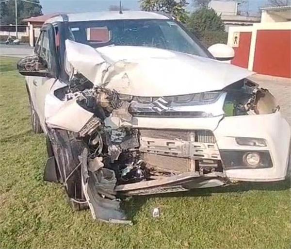 major accident with car of devotees going to dera beas