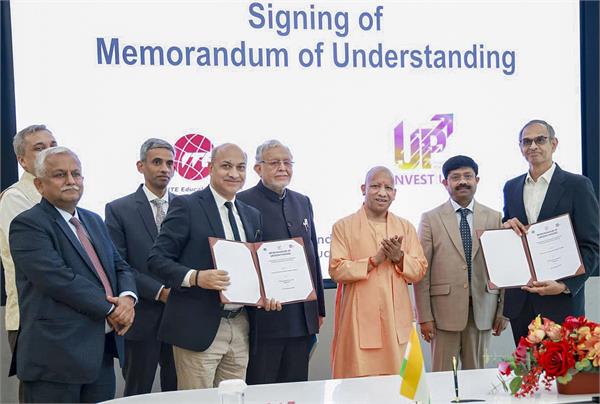 uttar pradesh  yogi adityanath  singapore visit  investment agreements