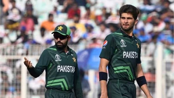 demand raised to remove babar  shaheen and shadab from pakistan team