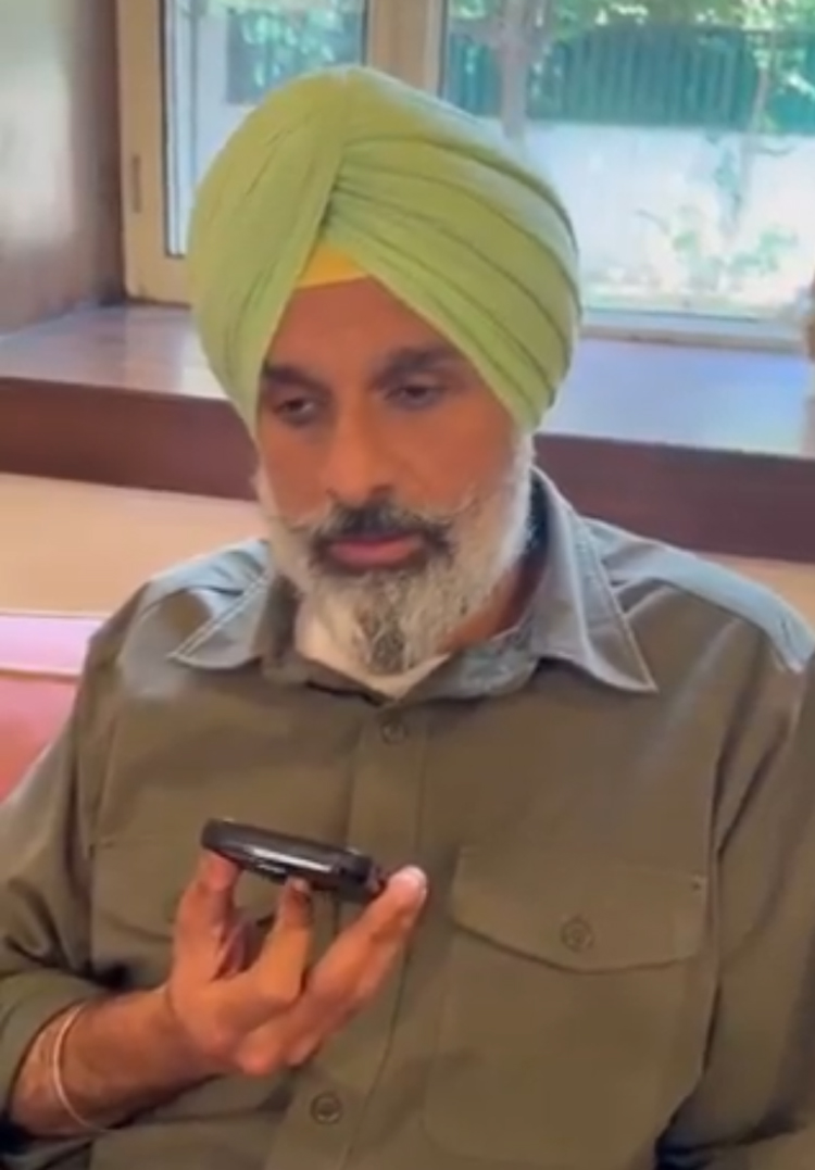 ਬਿਕਰਮ ਮਜੀਠੀਆ ਨੇ ਲਾ ਲਿਆ ਸੁਖਪਾਲ ਖਹਿਰਾ ਨੂੰ ਫੋਨ, ਕਿਹਾ ਮੈਂ ਤੇਰੇ ਨਾਲ ਹਾਂ