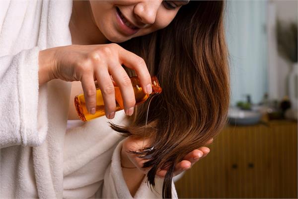 how long should you keep oil in your hair 