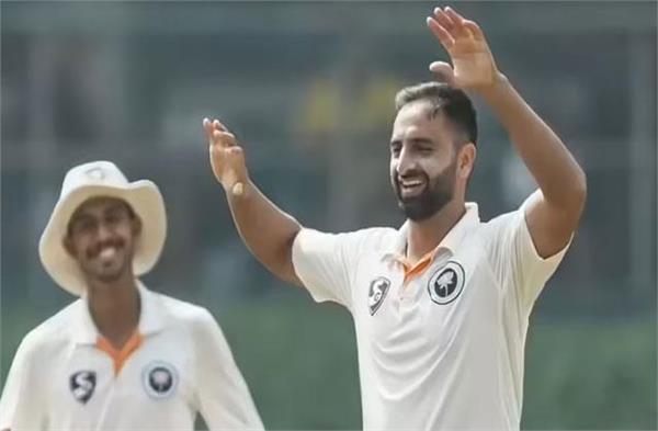 ranji trophy final  aqib nabi dodges kl rahul