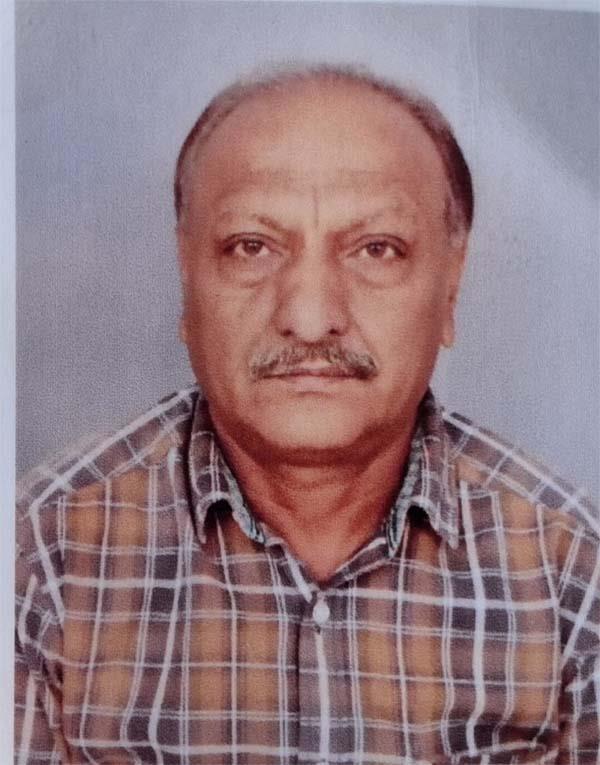 father commits suicide after seeing son being beaten