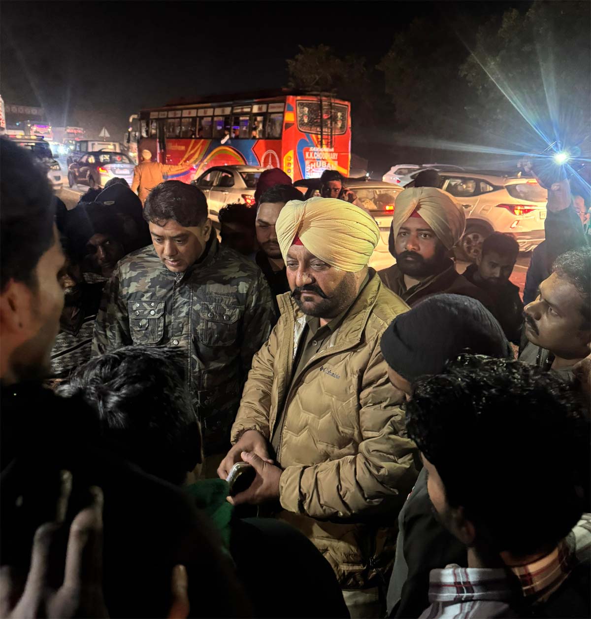 ਜਲੰਧਰ-ਪਠਾਨਕੋਟ ਕੌਮੀ ਮਾਰਗ ’ਤੇ ਅਣਪਛਾਤੇ ਵਾਹਨ ਨੇ ਪ੍ਰਵਾਸੀ ਨੌਜਵਾਨ ਨੂੰ ਮਾਰੀ ਟੱਕਰ, ਮੌਤ