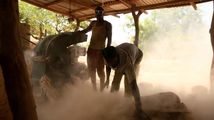 ਵੱਡਾ ਹਾਦਸਾ! ਨਾਈਜੀਰੀਆ ਦੀ ਖਦਾਨ ''ਚ ਜ਼ਹਿਰੀਲੀ ਗੈਸ ਲੀਕ ਹੋਣ ਕਾਰਨ 37 ਲੋਕਾਂ ਦੀ ਮੌਤ