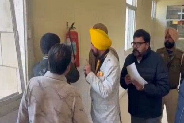 ਸਿਵਲ ਹਸਪਤਾਲ ਗੁਰਦਾਸਪੁਰ ਦੀਆਂ ਖਾਮੀਆਂ ਫਿਰ ਬੇਨਕਾਬ, ਜਾਰੀ ਹੋਈਆਂ ਸਖ਼ਤ ਹਦਾਇਤਾਂ