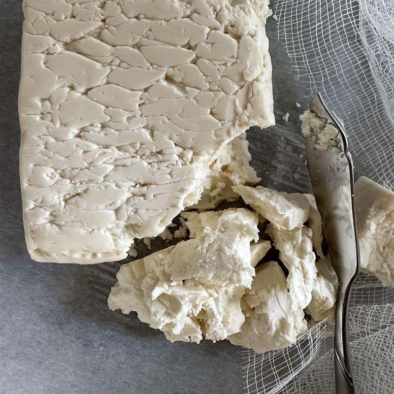 ਕਪੂਰਥਲਾ ਸ਼ਹਿਰ ’ਚ ਕਈ ਹਲਵਾਈ ਧੱਕੇ ਨਾਲ ਵੇਚ ਰਹੇ ਹਨ ਨਕਲੀ ਪਨੀਰ ਤੇ ਘਟੀਆ ਦਹੀ!