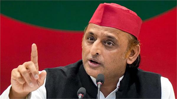 akhilesh yadav sir controversy election commission