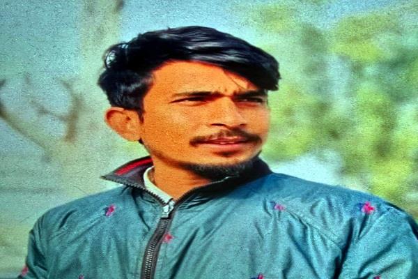 youth dies after falling into a ditch