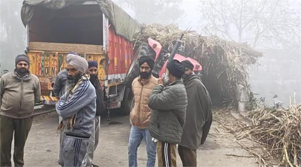 terrible collision between tractor trolley and truck near sathiali bridge