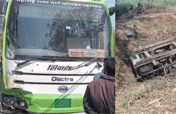 government bus  auto rickshaw  accident  people killed