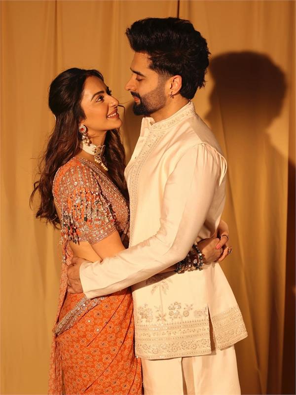 jackky bhagnani on two years with  backbone   rakul preet singh