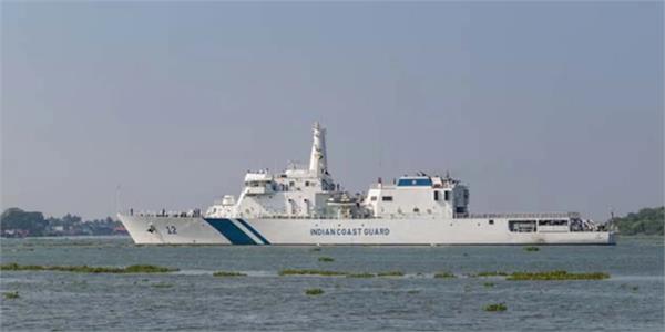 oil smuggling tankers