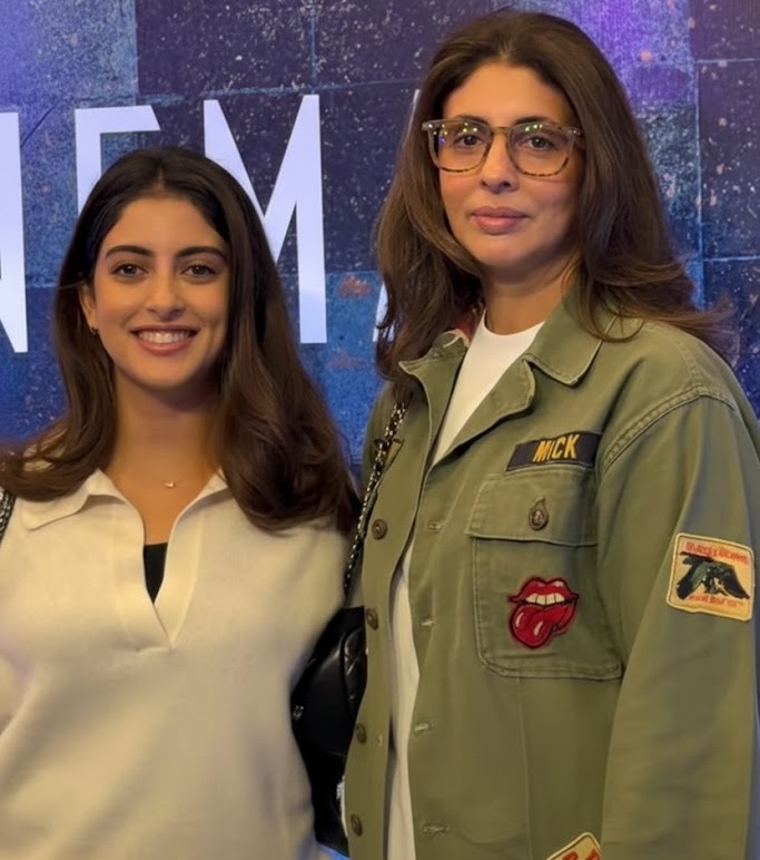 ‘ਤੂ ਯਾ ਮੈਂ’ ਦੀ ਸਕ੍ਰੀਨਿੰਗ : ਮਾਂ ਨਾਲ ਪਹੁੰਚੀ ਨਵਿਆ ਨਵੇਲੀ ਨੰਦਾ