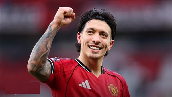 manchester united dominates premier league  defeats tottenham