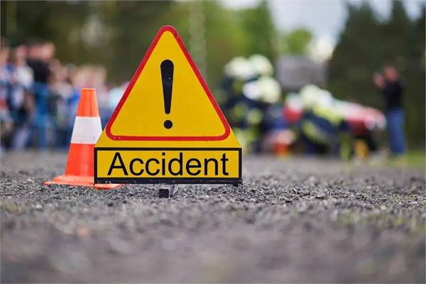 3 of family die in road accident in bihar  s purnea
