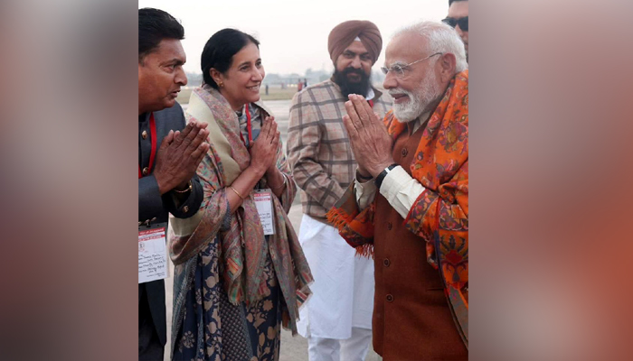 ਪਰਮਪਾਲ ਕੌਰ ਸਿੱਧੂ ਨੇ PM ਮੋਦੀ ਨਾਲ ਪੰਜਾਬ ਫੇਰੀ ਦੌਰਾਨ ਕੀਤੀ ਮੁਲਾਕਾਤ, ਪੰਜਾਬ ਦੇ ਮੁੱਦਿਆਂ ਤੋਂ ਕਰਵਾਇਆ ਜਾਣੂ