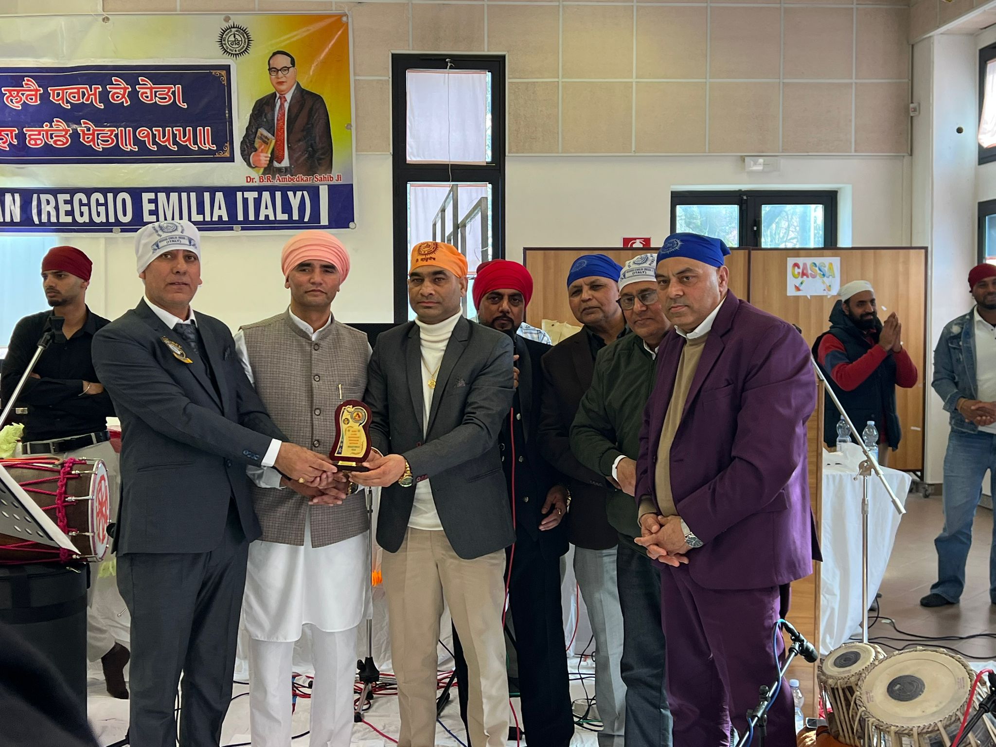 ਫੌਸਦੋਨਦੋ ''ਚ ਸਤਿਗੁਰੂ ਰਵਿਦਾਸ ਮਹਾਰਾਜ ਜੀ ਦੇ ਆਗਮਨ ਪੁਰਬ ''ਤੇ ਸ਼ਾਨਦਾਰ ਸਮਾਗਮ