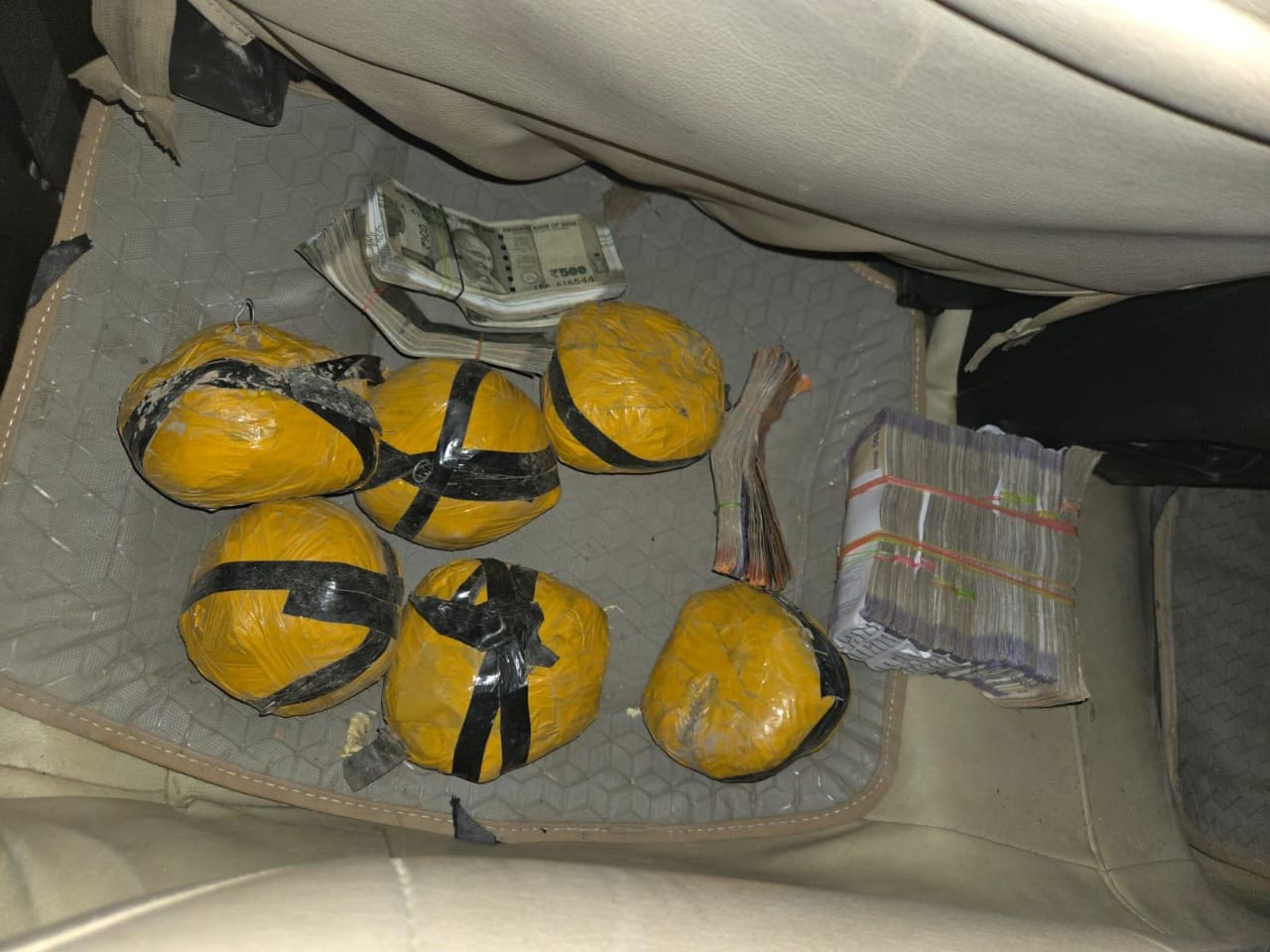 ਗੁਰਦਾਸਪੁਰ ’ਚ 11kg ਹੈਰੋਇਨ ਤੇ 5.75 ਲੱਖ ਦੀ ਡਰੱਗ ਮਨੀ ਸਣੇ 2 ਸਮੱਗਲਰ ਗ੍ਰਿਫ਼ਤਾਰ