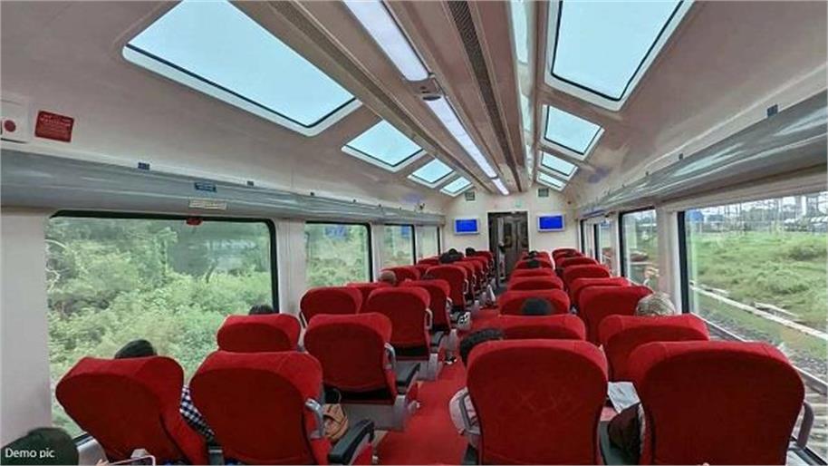 ਰੇਲਵੇ ਯਾਤਰੀਆਂ ਨੂੰ ਇੱਕ ਵੱਡਾ ਤੋਹਫ਼ਾ ! ਵੈਸ਼ਨੋ ਦੇਵੀ ਕਟੜਾ ਲਈ ਚੱਲੇਗੀ ਵਿਸਟਾਡੋਮ ਕੋਚਾਂ ਵਾਲੀ ਵਿਸ਼ੇਸ਼ ਰੇਲਗੱਡੀ