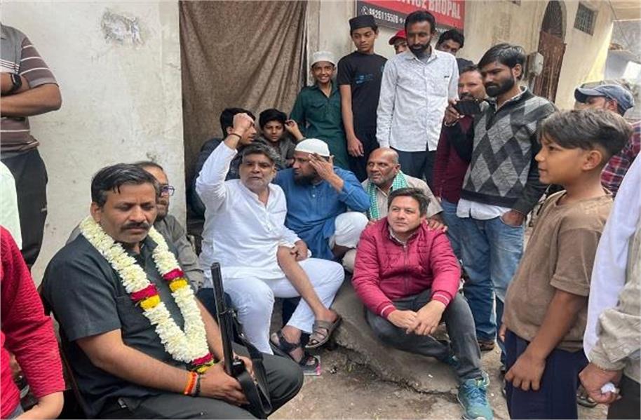 ਪਹਿਲਾਂ ਬਿਨਾਂ ਮੀਟਰ ਫੜਾਇਆ 1.76 ਲੱਖ ਦਾ ਬਿੱਲ! ਫਿਰ ਘਰੇ ਭੇਜ''ਤਾ ਗੰਨਮੈਨ