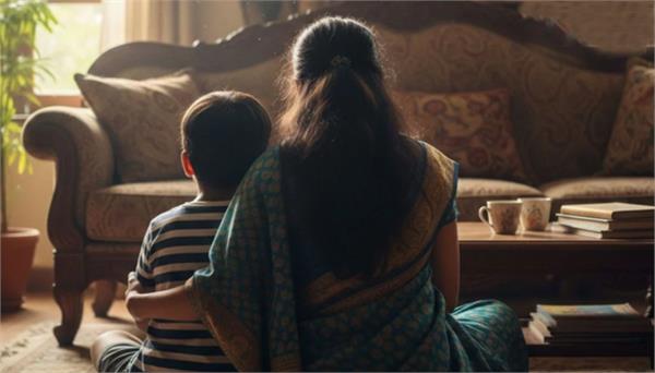 maintenance allowance to estranged wife is not charity  but her right