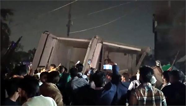 2 storey building collapses in kota