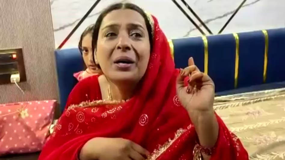 ਪਤੀ ਦੀ ਮੌਤ ''ਤੇ ਡਾਹਾਂ ਮਾਰ ਕੇ ਰੋਣ ਵਾਲੀ ਪਤਨੀ ਹੀ ਨਿਕਲੀ ਕਾਤਲ, ਪੁਲਸ ''ਤੇ ਲਾਏ ਸਨ ਝੂਠੇ ਇਲਜ਼ਾਮ