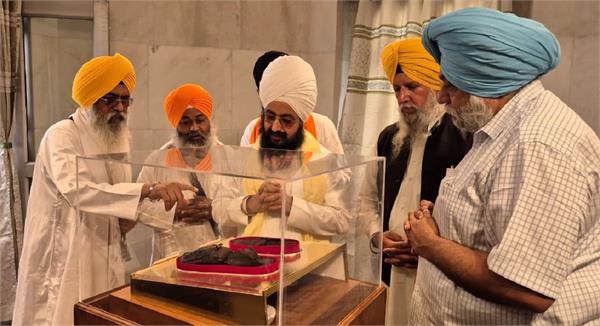 sant ranjit singh dhadrianwale paid obeisance at takht patna sahib