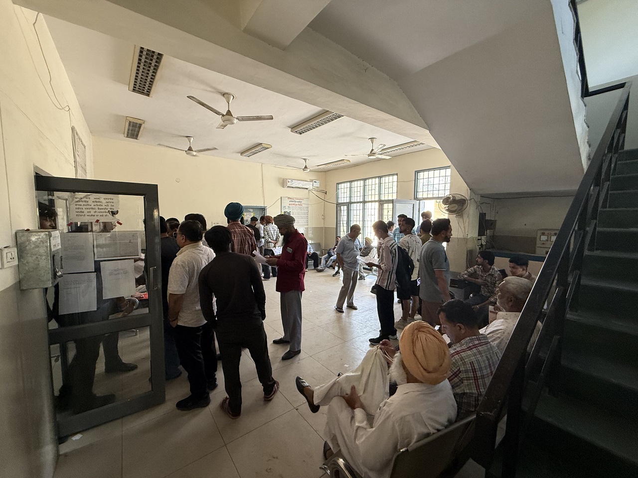 ਡਰਾਈਵਿੰਗ ਟੈਸਟ ਟ੍ਰੈਕ ’ਤੇ ਇੰਟਰਨੈੱਟ ਠੱਪ, ਬਿਨੈਕਾਰਾਂ ਨੂੰ ਝੱਲਣੀ ਪਈ ਪ੍ਰੇਸ਼ਾਨੀ