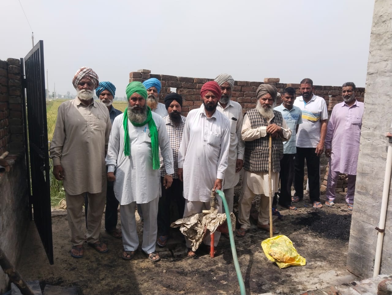 ਪਿੰਡ ਅਮਲਾ ਸਿੰਘ ਵਾਲਾ ''ਚ ਚੋਰਾਂ ਦੀ ਦਹਿਸ਼ਤ, 21 ਕਿਸਾਨਾਂ ਦੀਆਂ ਮੋਟਰਾਂ ਤੋਂ ਕੇਬਲ ਚੋਰੀ