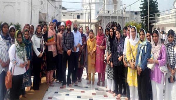 students visit kochar infotech