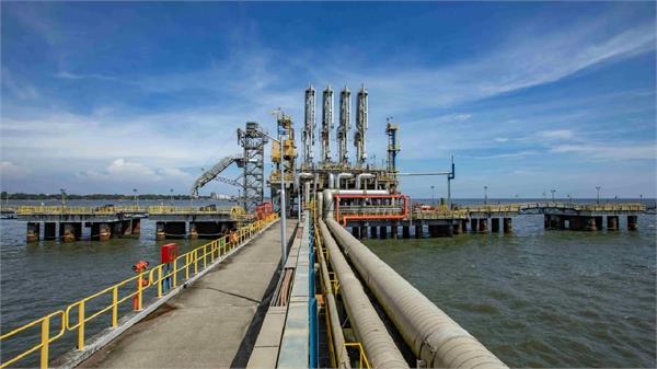 qatar halts lng production after iran drone attack