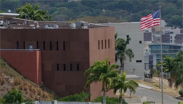 us flag raised again in venezuela after 7 years