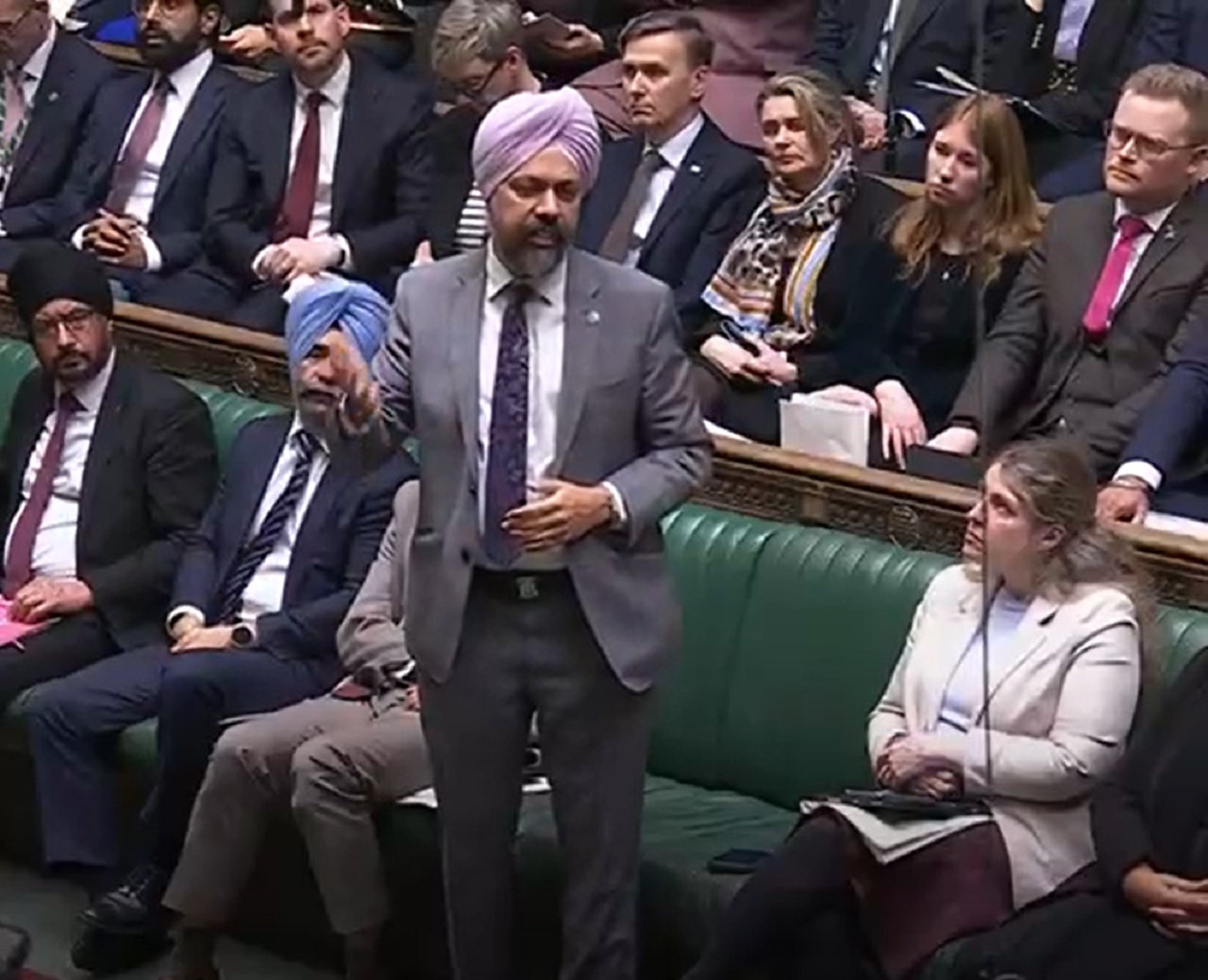 ਬ੍ਰਿਟਿਸ਼ ਸੰਸਦ ''ਚ ਗੂੰਜਿਆ ਈਰਾਨੀ ਹਮਲੇ ਦਾ ਮੁੱਦਾ: ਤਨਮਨਜੀਤ ਢੇਸੀ ਦੇ ਸਵਾਲਾਂ ''ਤੇ PM ਸਟਾਰਮਰ ਨੇ ਦਿੱਤਾ ਜਵਾਬ