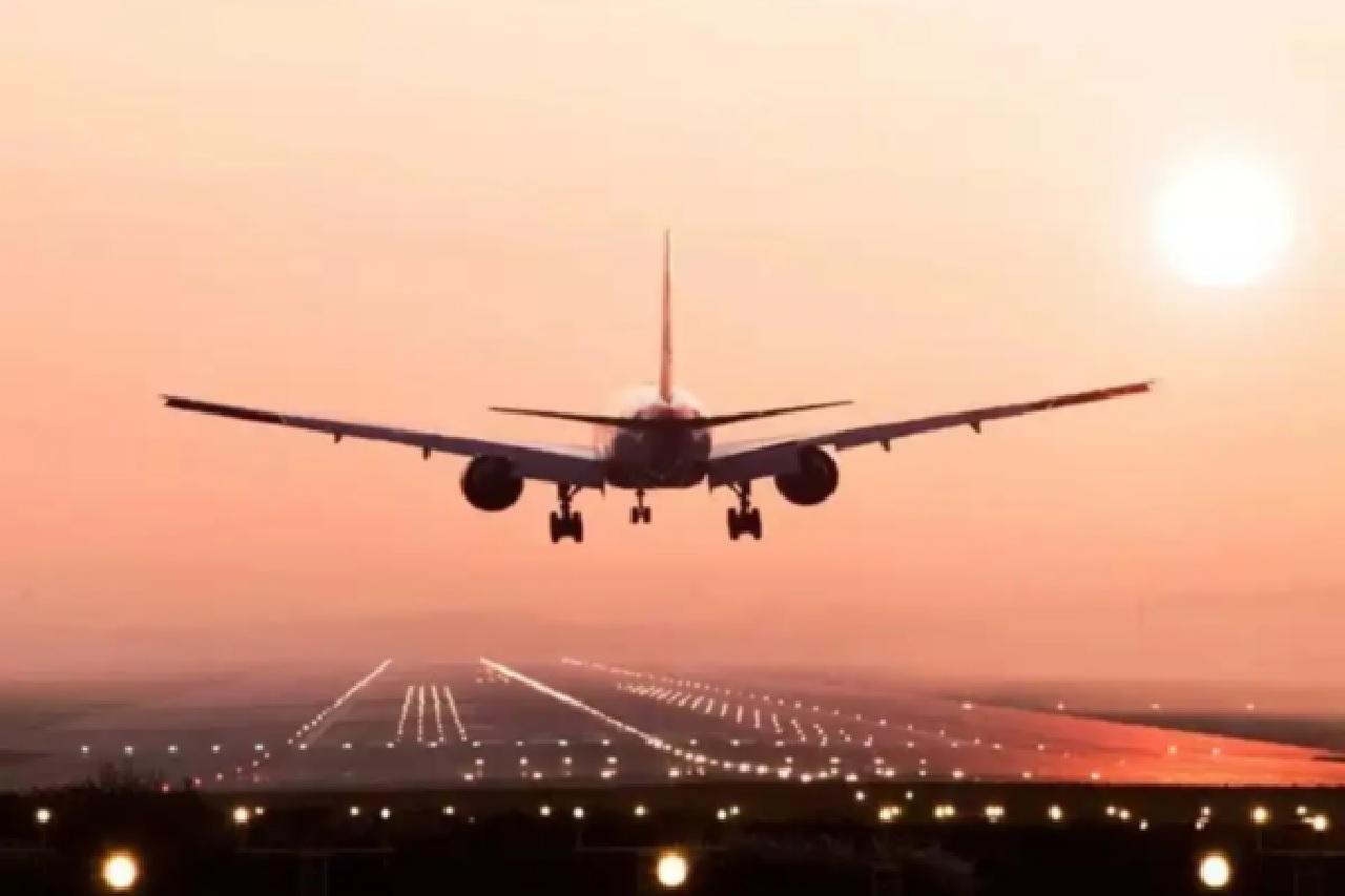 Iran-Israel War: ਭਾਰਤੀ ਏਅਰਲਾਈਨਾਂ ਨੇ 279 ਕੌਮਾਂਤਰੀ ਉਡਾਣਾਂ ਕੀਤੀਆਂ ਰੱਦ, ਨਾਗਰਿਕਾਂ ਨੂੰ ਮਦਦ ਦਾ ਭਰੋਸਾ