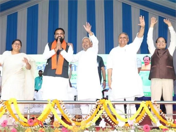 nitish kumar samrat choudhary