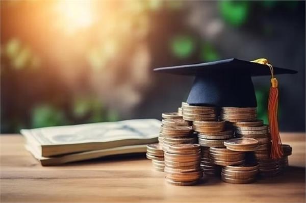 indian students and rupee