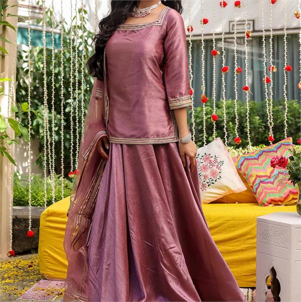 young girls  short kurti lehenga set