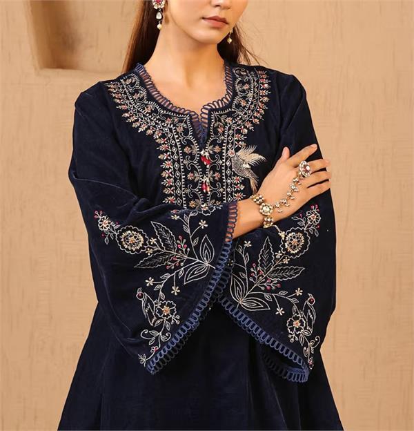 velvet tunic  stylish look  young women