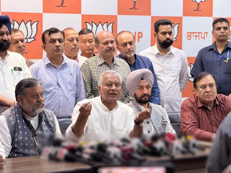 ਅਮਿਤ ਸ਼ਾਹ ਆਧੁਨਿਕ ਭਾਰਤ ਦੇ ਲੋਹ ਪੁਰਸ਼, ਪੰਜਾਬ ਉਨ੍ਹਾਂ ਦੇ ਦੌਰੇ ਦਾ ਬੇਸਬਰੀ ਨਾਲ ਕਰ ਰਿਹੈ ਇੰਤਜ਼ਾਰ : ਜਾਖੜ