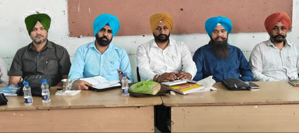 ਚਾਰ ਲੇਬਰ ਕੋਡ ਦੇ ਵਿਰੋਧ ’ਚ ਵੱਡਾ ਐਲਾਨ, 1 ਤੋਂ 3 ਅਪ੍ਰੈਲ ਤੱਕ ਪੰਜਾਬ ਭਰ ਵਿਚ...